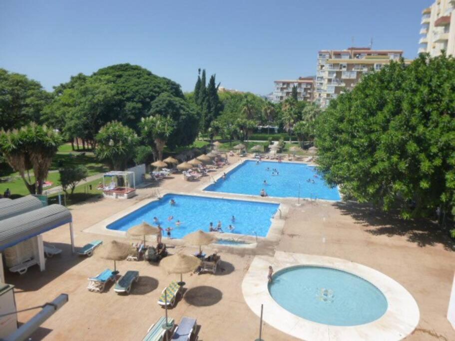 Apt Con Espectacular Vista, Piscinas, Recep 24 Hs Benalmádena Zewnętrze zdjęcie