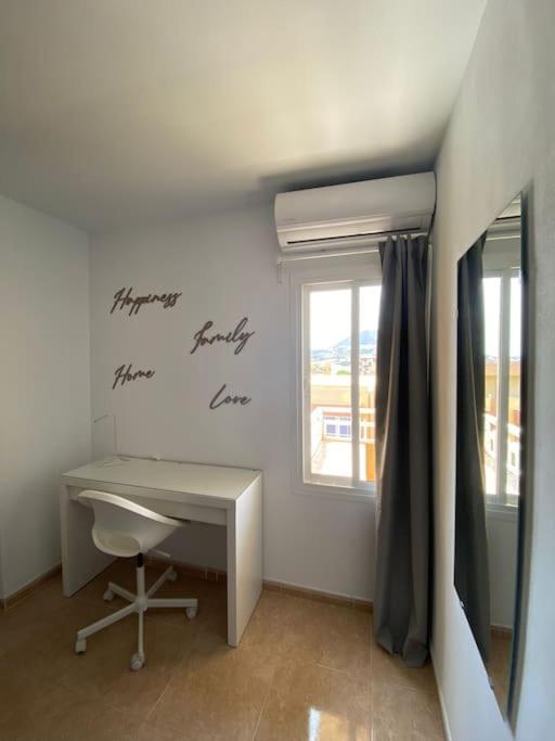 Apt Con Espectacular Vista, Piscinas, Recep 24 Hs Benalmádena Zewnętrze zdjęcie