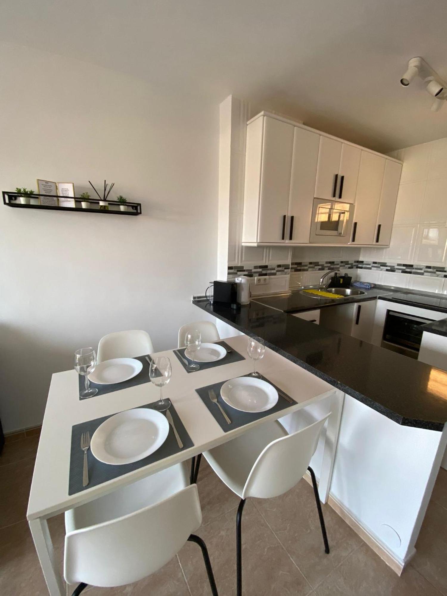 Apt Con Espectacular Vista, Piscinas, Recep 24 Hs Benalmádena Zewnętrze zdjęcie